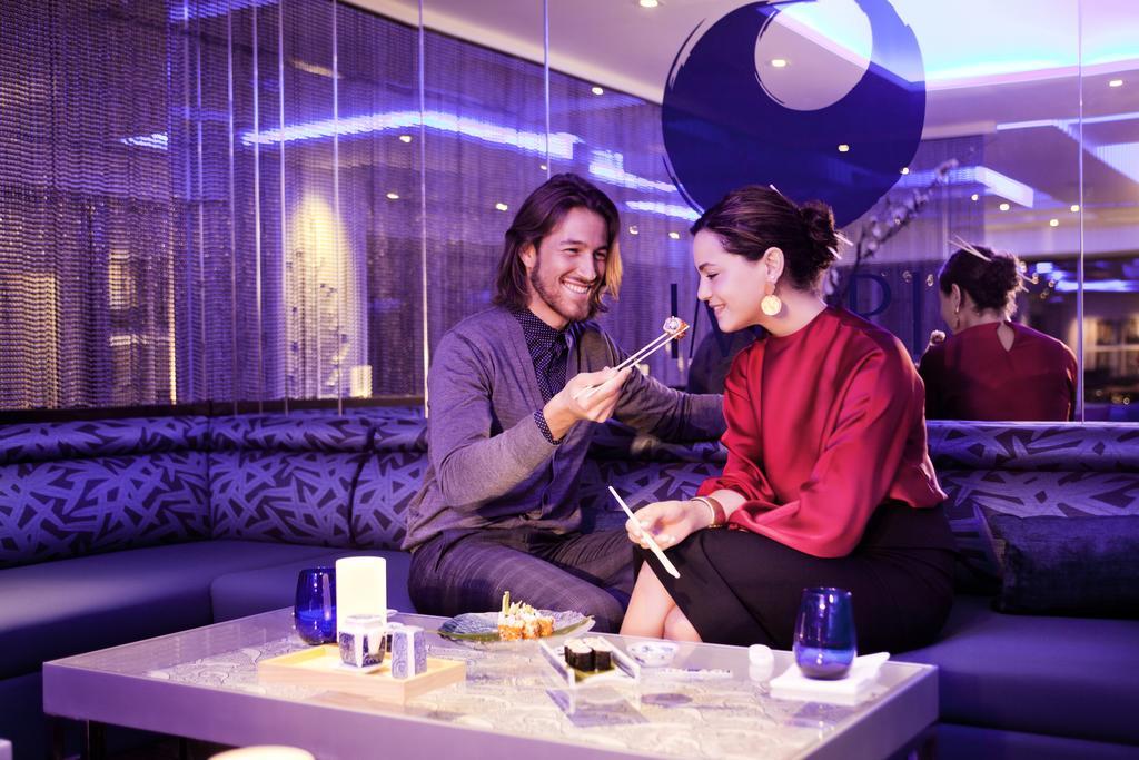 The Domain Bahrain Hotel And Spa - Adults Friendly 16 Years Plus Μανάμα Εξωτερικό φωτογραφία A couple dining at the restaurant