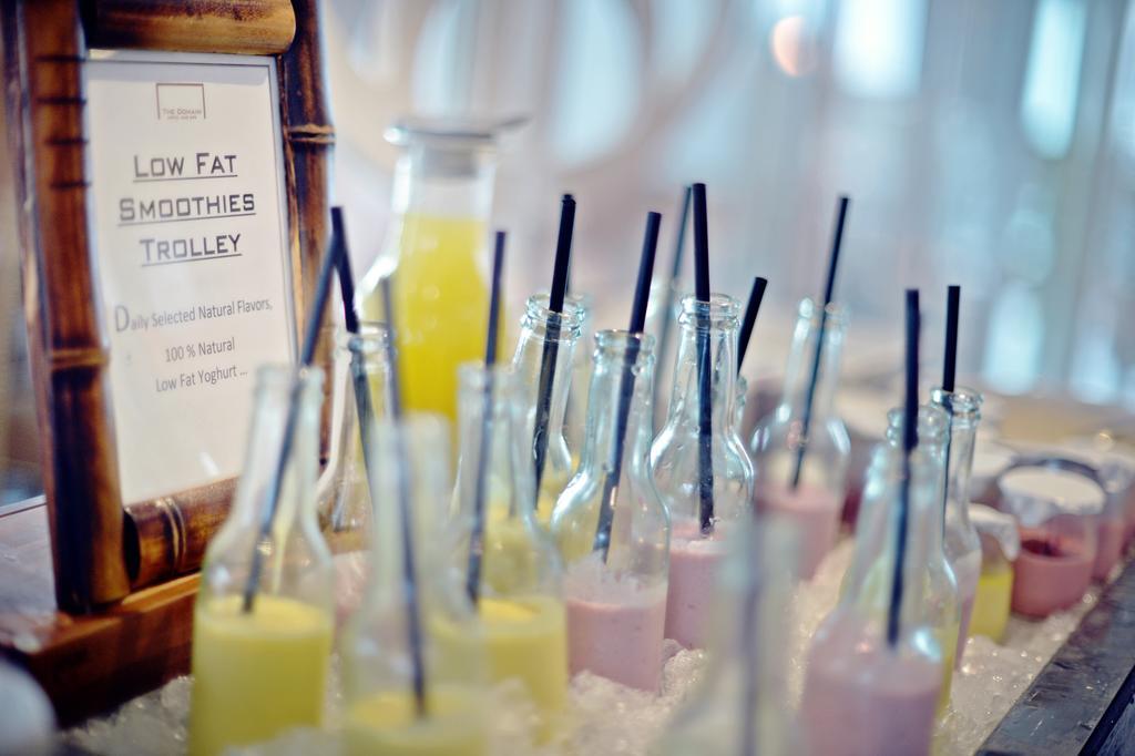 The Domain Bahrain Hotel And Spa - Adults Friendly 16 Years Plus Μανάμα Εξωτερικό φωτογραφία Smoothies at a buffet